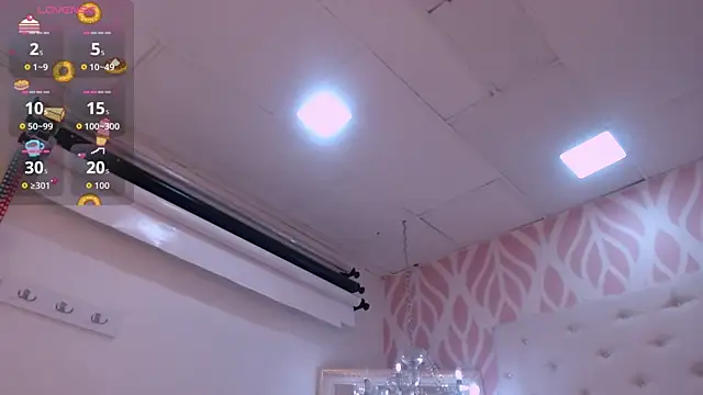 MariyaNovaki online show from October 2025 12:28:01 PM