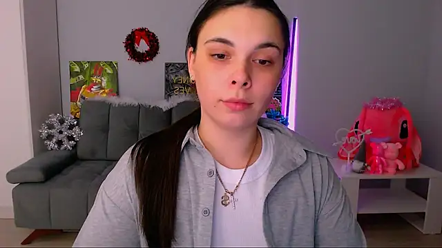 queenofthesense  online show from November 2025 02:43:02 PM