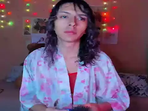 Snapshot of lio_rouse chatting on May 2026 05:23:02 AM lio rouse online show from May 2026 05:23:02 AM