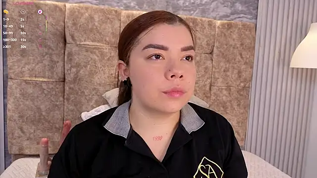 leilapons online show from February 2026 06:13:01 PM