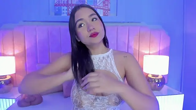 noa moon online show from October 2025 11:09:01 AM