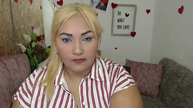 laleska montenegro online show from October 2025 05:32:01 AM