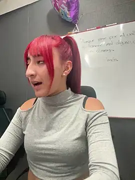 Snapshot of JuliethaDemon_ chatting on December 2025 01:36:01 AM JuliethaDemon online show from December 2025 01:36:01 AM