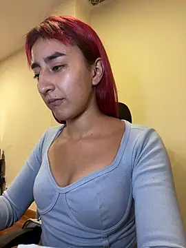 Snapshot of JuliethaDemon_ chatting on April 2026 02:24:01 PM JuliethaDemon online show from April 2026 02:24:01 PM