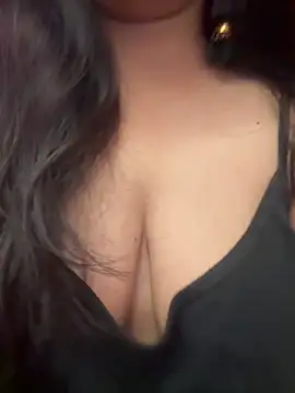 annanya01 online show from June 2026 01:32:01 AM