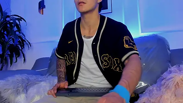 Leo santoro online show from February 2026 03:12:01 PM