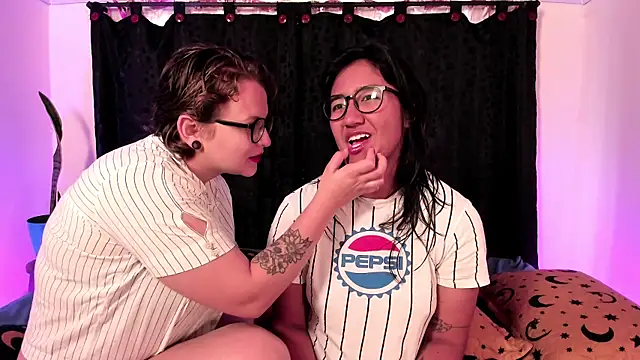 CrazyCakes  online show from February 2026 04:36:01 PM