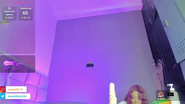  Kendall 19 online show from September 2025 07:59:01 PM