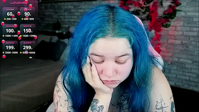 Snapshot of Mira_Fyre chatting on November 2025 09:25:02 PM Mira Fyre online show from November 2025 09:25:02 PM