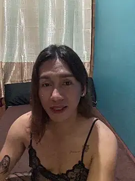 Snapshot of pretty_TRANSjona chatting on October 2025 05:26:02 AM pretty TRANSjona online show from October 2025 05:26:02 AM