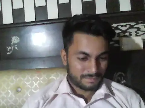 ursdreamperson online show from November 2025 05:42:02 AM