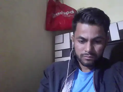 ursdreamperson online show from December 2025 05:42:02 PM