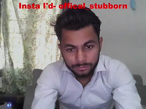 Snapshot of ursdreamperson chatting on April 2026 01:22:02 AM ursdreamperson online show from April 2026 01:22:02 AM