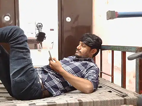 Snapshot of krishjaat43 chatting on October 2025 04:08:02 PM krishjaat43 online show from October 2025 04:08:02 PM