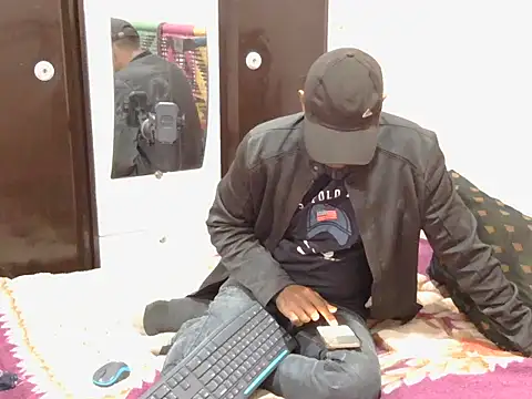 Snapshot of krishjaat43 chatting on December 2025 08:02:01 PM krishjaat43 online show from December 2025 08:02:01 PM