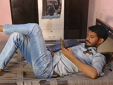 krishjaat43 online show from April 2026 09:37:01 AM