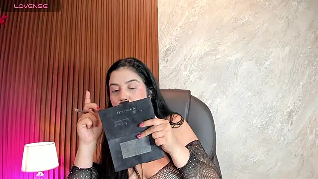  Cris Spicy  online show from September 2025 08:23:02 PM