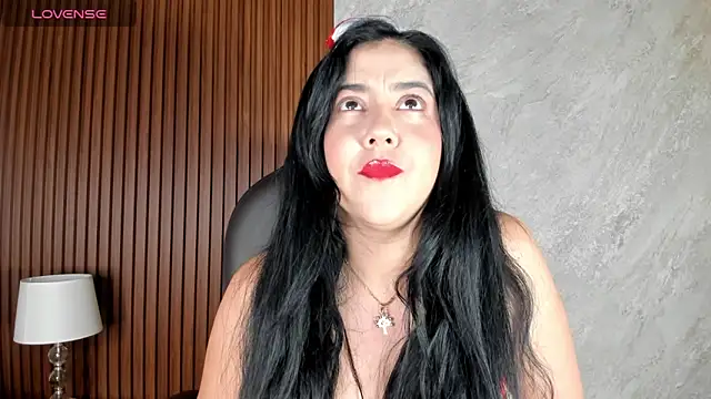  Cris Spicy  online show from September 2025 07:07:02 PM