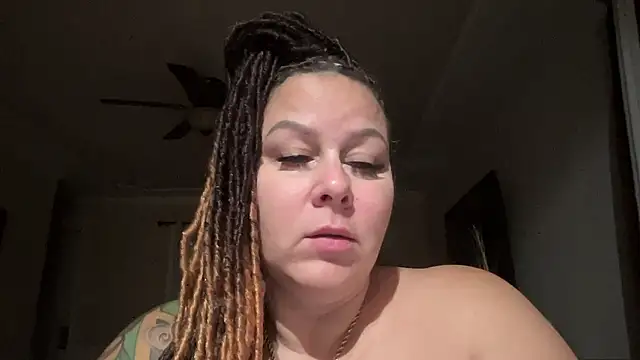 Snapshot of number1slut chatting on January 2026 01:17:02 PM number1slut online show from January 2026 01:17:02 PM