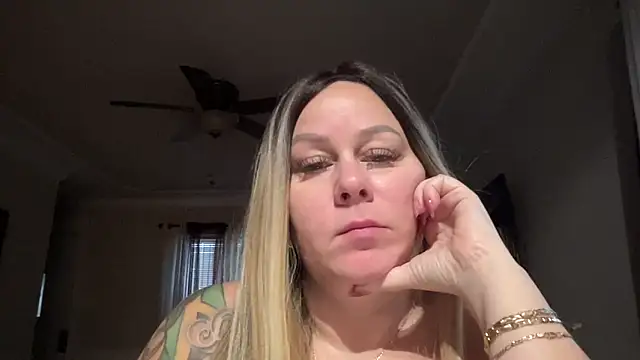 Snapshot of number1slut chatting on February 2026 12:59:02 PM number1slut online show from February 2026 12:59:02 PM