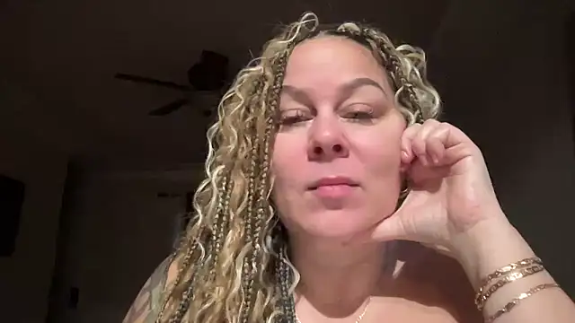 Snapshot of number1slut chatting on March 2026 12:09:01 PM number1slut online show from March 2026 12:09:01 PM