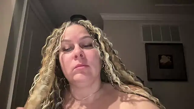 Snapshot of number1slut chatting on March 2026 12:43:02 PM number1slut online show from March 2026 12:43:02 PM