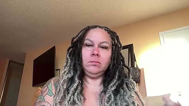 Snapshot of number1slut chatting on April 2026 11:42:02 AM number1slut online show from April 2026 11:42:02 AM