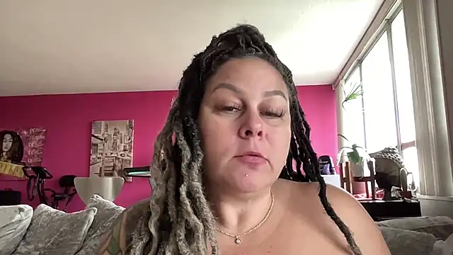 Snapshot of number1slut chatting on May 2026 02:24:02 PM number1slut online show from May 2026 02:24:02 PM
