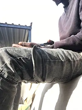 cuminsidebby online show from April 2026 06:20:02 AM