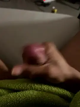 Snapshot of youyou933 chatting on January 2026 06:40:01 AM youyou933 online show from January 2026 06:40:01 AM