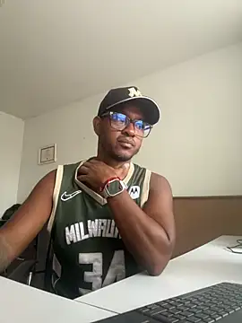 AndyCalifornia1 online show from October 2025 12:35:02 PM