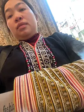 Nhung584 online show from November 2025 09:48:02 AM