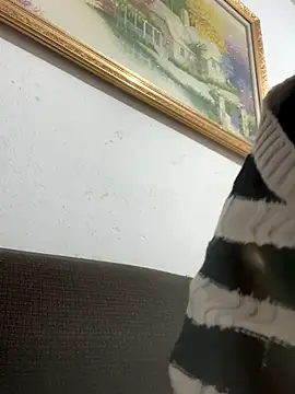 Nhung584 online show from November 2025 12:37:01 PM