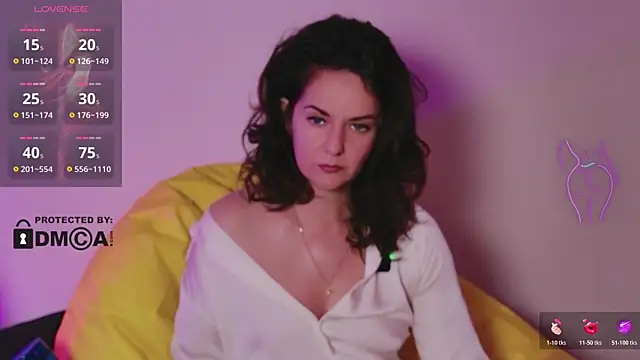 Snapshot of Witch_in_Silk chatting on March 2026 08:36:01 PM Witch in Silk online show from March 2026 08:36:01 PM