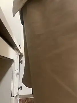 Snapshot of sonwmelt1 chatting on September 2025 06:04:02 AM sonwmelt1 online show from September 2025 06:04:02 AM