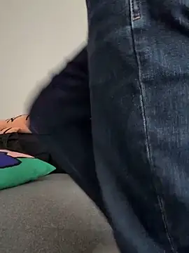 Snapshot of sonwmelt1 chatting on September 2025 03:01:01 AM sonwmelt1 online show from September 2025 03:01:01 AM