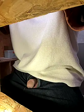 Snapshot of sonwmelt1 chatting on October 2025 06:54:01 AM sonwmelt1 online show from October 2025 06:54:01 AM