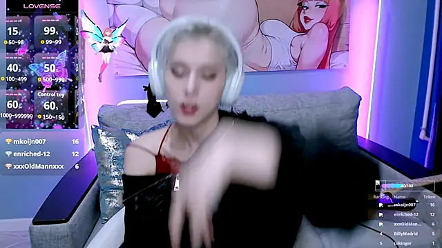 Snapshot of SophieAsh chatting on November 2025 07:16:02 PM SophieAsh online show from November 2025 07:16:02 PM