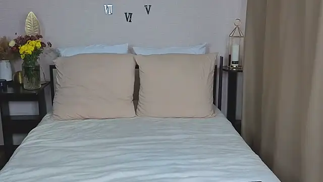 Snapshot of KathrynBrooks chatting on September 2025 12:26:01 PM KathrynBrooks online show from September 2025 12:26:01 PM