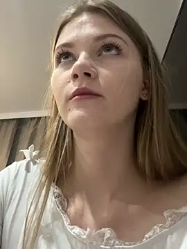 Snapshot of Jenny_Skinner20 chatting on May 2026 06:15:02 PM Jenny Skinner20 online show from May 2026 06:15:02 PM