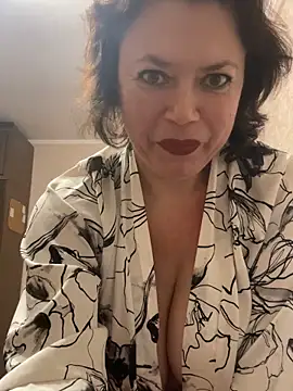 Kiravix online show from February 2026 08:57:02 PM