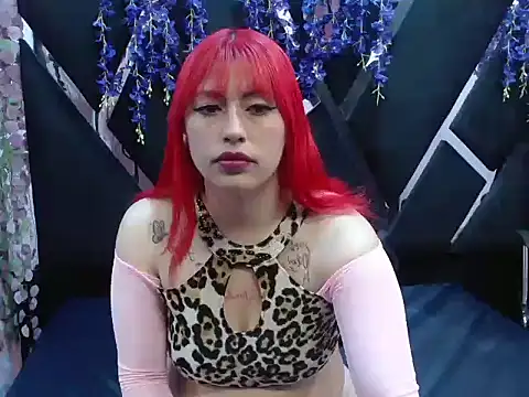 Melody Klum  online show from December 2025 02:12:02 PM