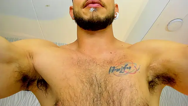 Snapshot of dylan_jacobx chatting on October 2025 03:31:01 AM dylan jacobx online show from October 2025 03:31:01 AM