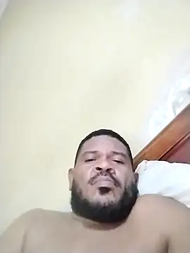 Snapshot of cometa267 chatting on November 2025 04:18:02 PM cometa267 online show from November 2025 04:18:02 PM