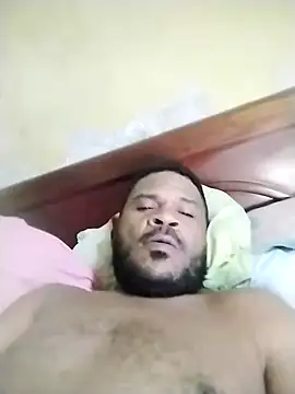 Snapshot of cometa267 chatting on November 2025 03:20:02 AM cometa267 online show from November 2025 03:20:02 AM