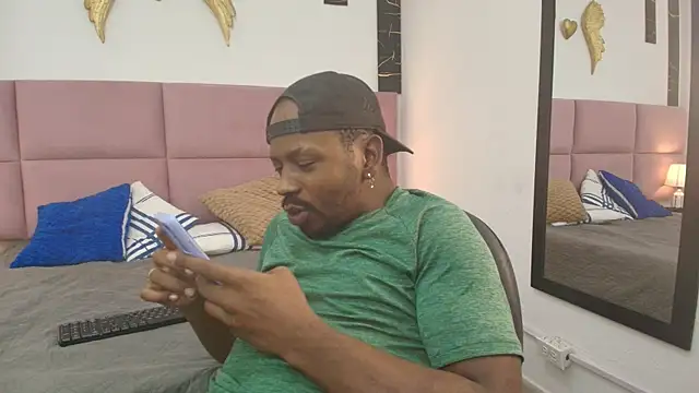 muller asher online show from November 2025 03:28:01 AM