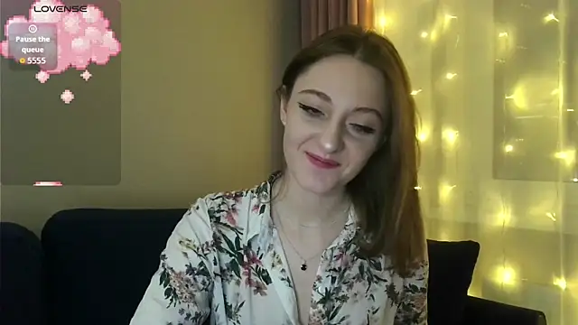 Snapshot of white_liillyy chatting on January 2026 10:35:01 PM white liillyy online show from January 2026 10:35:01 PM