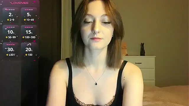 Snapshot of white_liillyy chatting on February 2026 05:22:02 PM white liillyy online show from February 2026 05:22:02 PM