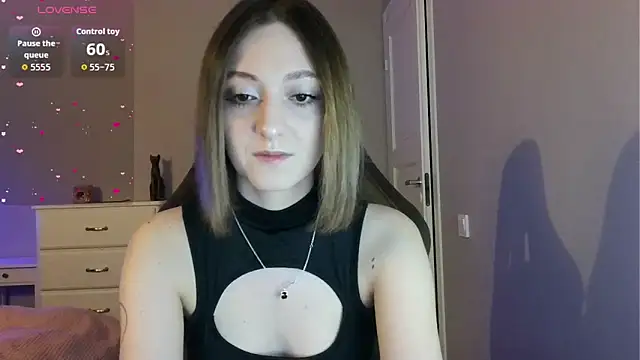 Snapshot of white_liillyy chatting on June 2026 08:56:02 PM white liillyy online show from June 2026 08:56:02 PM