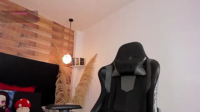 Snapshot of Emily_brown04 chatting on October 2025 02:21:02 PM Emily brown04 online show from October 2025 02:21:02 PM